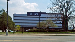 Illustration for article titled UAW deal with Chrysler sucks, GM software sucks, and Saab's day doesn't suck